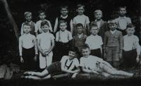 2nd grade, Jiří Munk at the bottom on the left