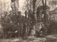 Vojna, Jaroslav Hrubeš čtvrtý zleva stojící