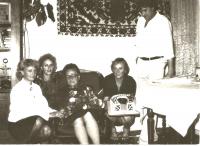 S maminkou a sourozenci