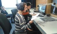 Karolína recording in the radio