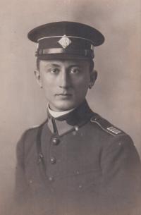 02-otec Václav Vlček