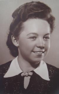 Zdena Zajoncová, 1940