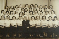 Pěvecký sbor severoč. učitelek