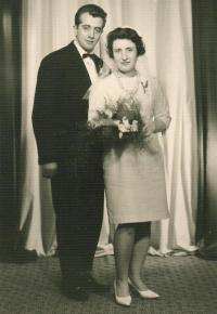 Wedding photo, Děčín 1965