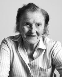 01 - Milada Kovaříková - portrét 2016