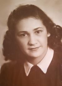 Zora Kopáčová (Urbanová) 1946