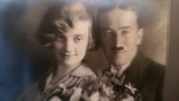Svatební foto rodičů Zory Kopáčové (Urbanové)