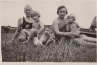 Rodina Kopáčových 30. léta 