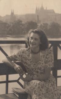 Zora Kopáčová 1948