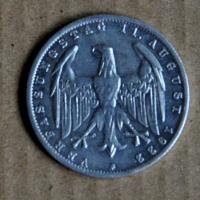 Třimarková mince / památka Ireny Ondruchové na protektorát / fotografie 2017