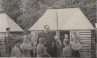 Skautský tábor, Štěpán Trochta s kluky