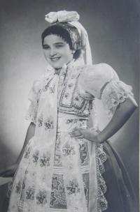 Věra Valentová - po válce 1946