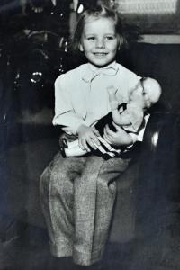 Gertruda Ješonková / Ostrava / asi 1948