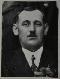 Otec Danuše Ulmannové