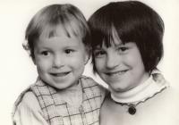 Táňi děti Jindřich a Kateřina, 1981