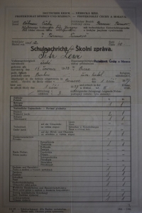 Školní zpráva z roku 1941/1942