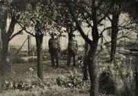 "Náš poslední pořádný androš" / takhle později nazval Jan Král a další lidé koncert undergroundových kapel pod dohledem příslušníků VB v Orlové / 23. září 1989