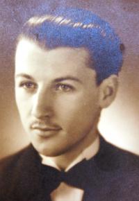 Bratr Eri Markovič. Předválečné foto.