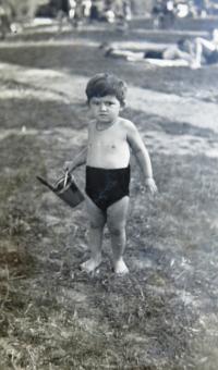 Judith Marosi na koupališti, Cca 1930-1931.