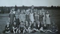 Školní třída v Pohoří v roce 1942