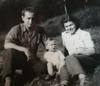 Eliášovi in 1956