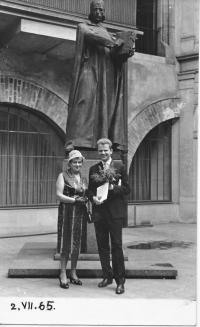 Jiří Tichota - promoce 1965