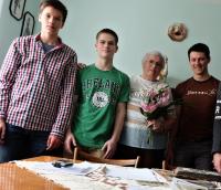 Libuše Votavová with the team from the project Stories of Our Neighbours