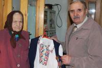 Marie Sergijivna Cigankova a předseda spolku veteránů v Dubně