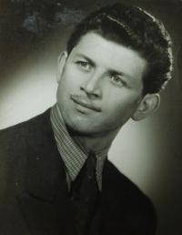  Sterios Kiriazopulos