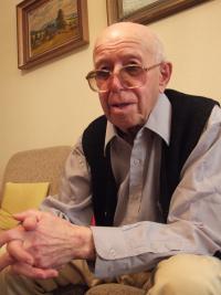 Ezra Perl v Tel Avivu 2008