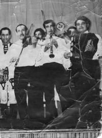 Petrík Ľudovit - father violinist 02