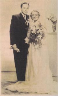 Wedding photo, 1945