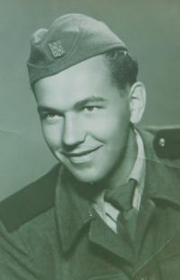 Milan Hlobílek v PTP