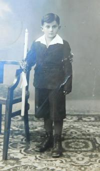 Bratr Alfred při prvním přijímání v České Vsi