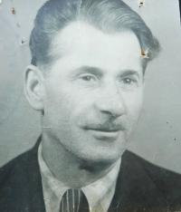 Otec Josef Chromec