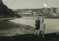 místo, kde byli nedaleko od Boremelu u řeky Styr ve skalách vražděni Židé - 8. října 1942.