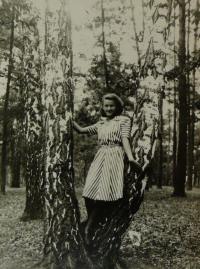 Evženie Ružbatská on theachers vacation in 1946