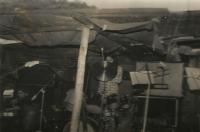 Kapela Kilashica Band na tajném rockovém festivalu v Oskavě v roce 1985 nebo v roce 1987