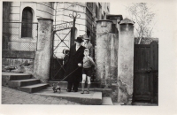 Harry Farkaš s vrchným rabínom Dr. G.Sicherom 