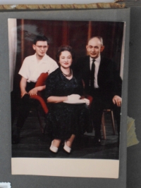 Harry Farkaš s rodičmi