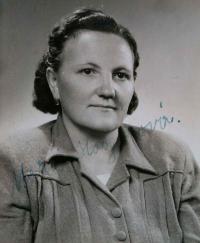 Matka Mária Hagarová rod. Čikkelová (1942)