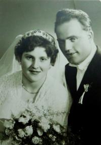 Svatební fotografie bratra Aloise Spillera s Gertrudou