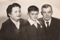 Marie and Josef Weber, adoptive parents, Petr