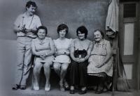 Zdeněk's sister, her daughter, friend and Zdeněk's mother (sitting from the left)