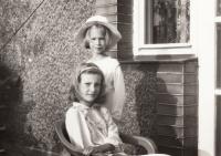 1987, dcery Anny Rákocziové Anna a Bára