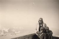 Zugspitze, 1941, Petr vpředu, rodinná známá 