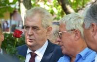 Jan Šolta se svým bývalým spolužákem, Milošem Zemanem 