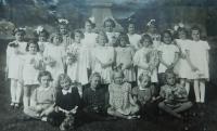 At the first Holy Communion in Luž in 1944. Jarmila second from right at the back
