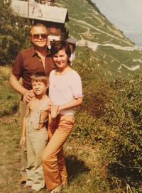 The Braunschläger family in the mountains
