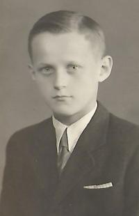 Vladimír Měřínský, portrét, Olomouc 1940